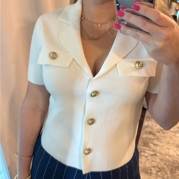 Chic Cream Short Sleeve Cardigan with Gold Buttons Old Money Style Workwear - Picture 1 of 8